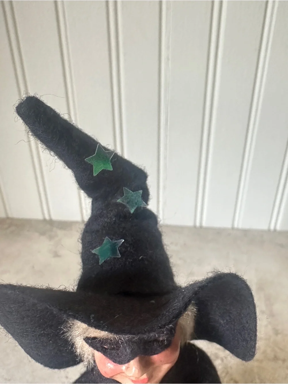 Byers Choice Kindle Halloween Spell Witch w/ Broom Stars Posable Doll